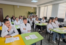 Dileme morale și alegeri etice: CAPC a finalizat atelierele „Busola morală”