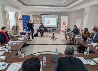 (Română) Prima rundă de consultări regionale privind integrarea europeană și reformele anticorupție s-a desfășurat la Cahul